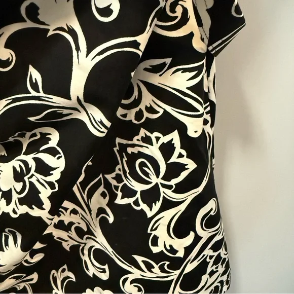 Lands’ End Tankini Swim Top Black W/White Floral Pattern Size 10 - Picture 12 of 13